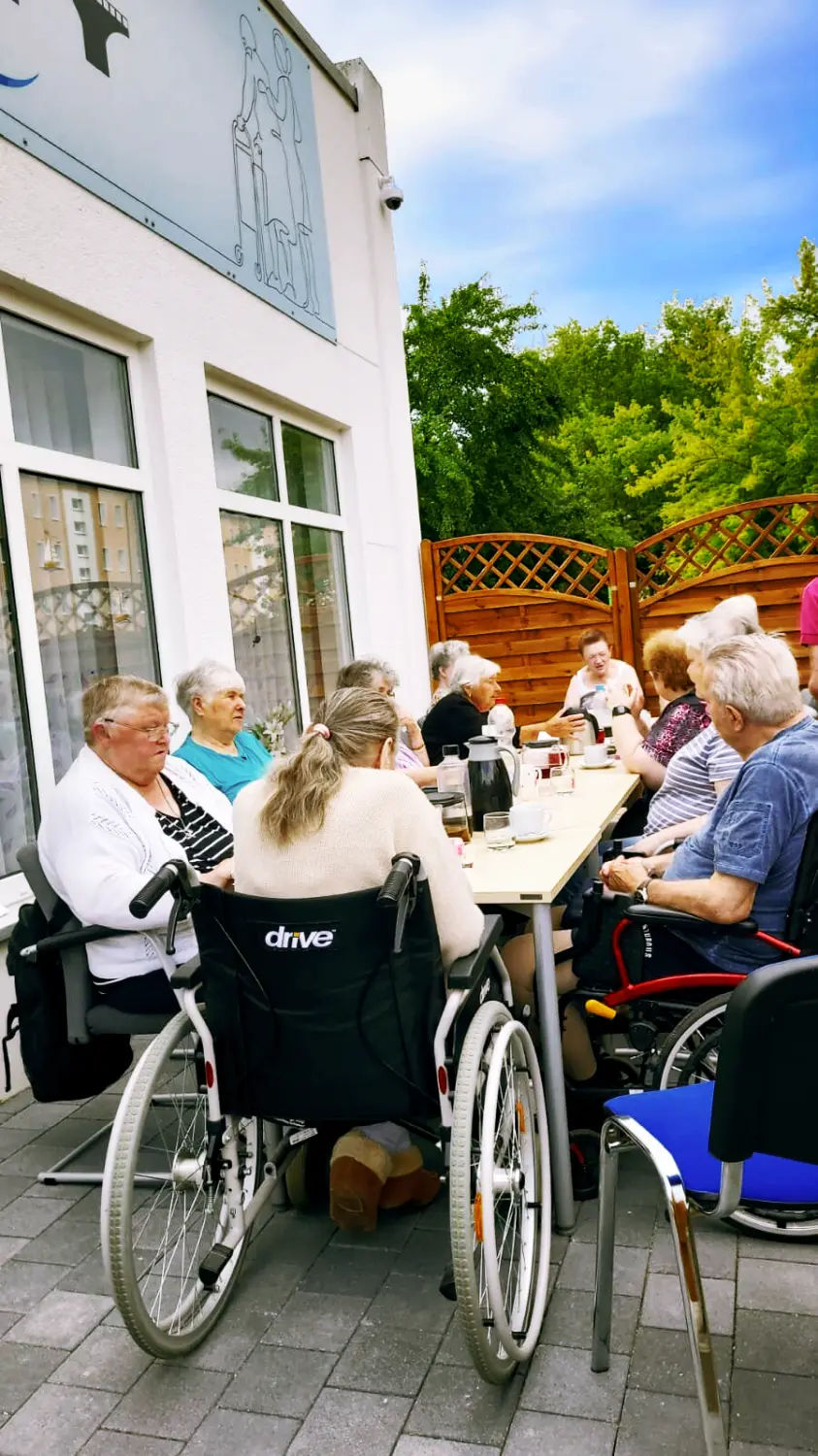 Ebert & Ebert Tagespflegen GmbH - Tagespflege an der Saale - Essen für Senioren
